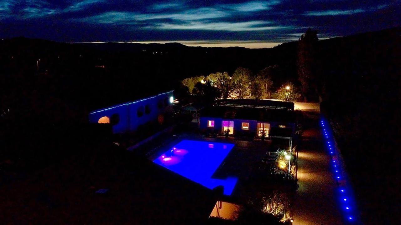 Hotel Les Cigalous Salavas Exteriér fotografie