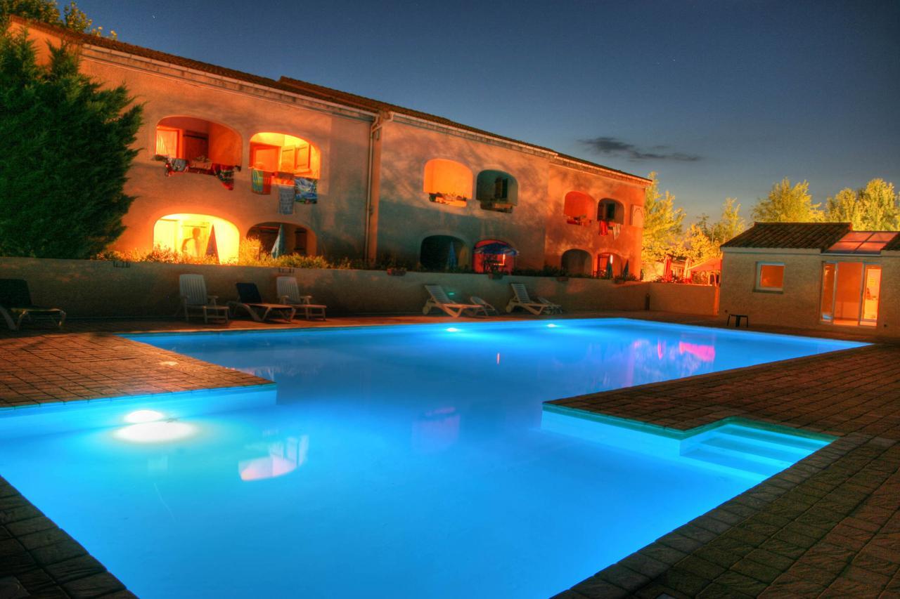 Hotel Les Cigalous Salavas Exteriér fotografie